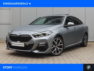 BMW 2 Serie Gran Coupé 218i High Executive M Sport Automaat / Panoramadak / Sportstoelen / Achteruitrijcamera / Stuurverwarming / LED / Stoelverwarming / Live Cockpit Professional