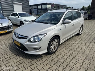 Hoofdafbeelding Hyundai i30 Hyundai i30 CW 1.4i i-Motion motor defect