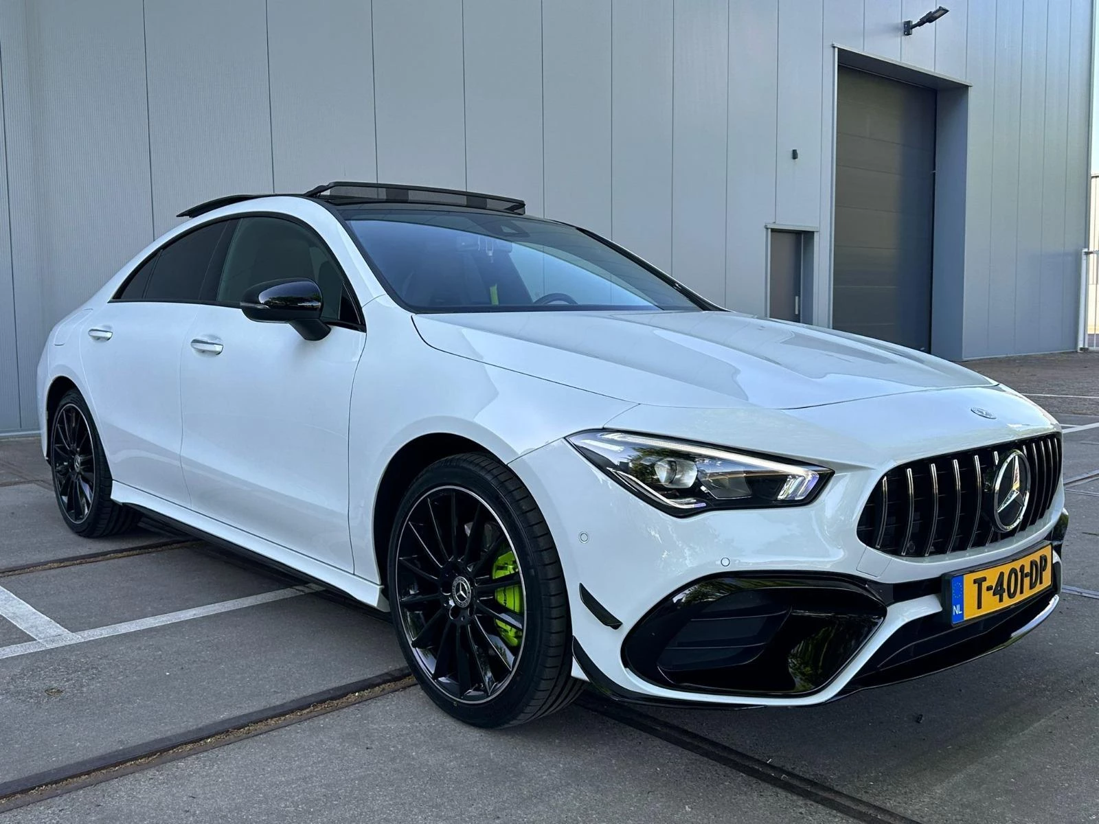 Hoofdafbeelding Mercedes-Benz CLA