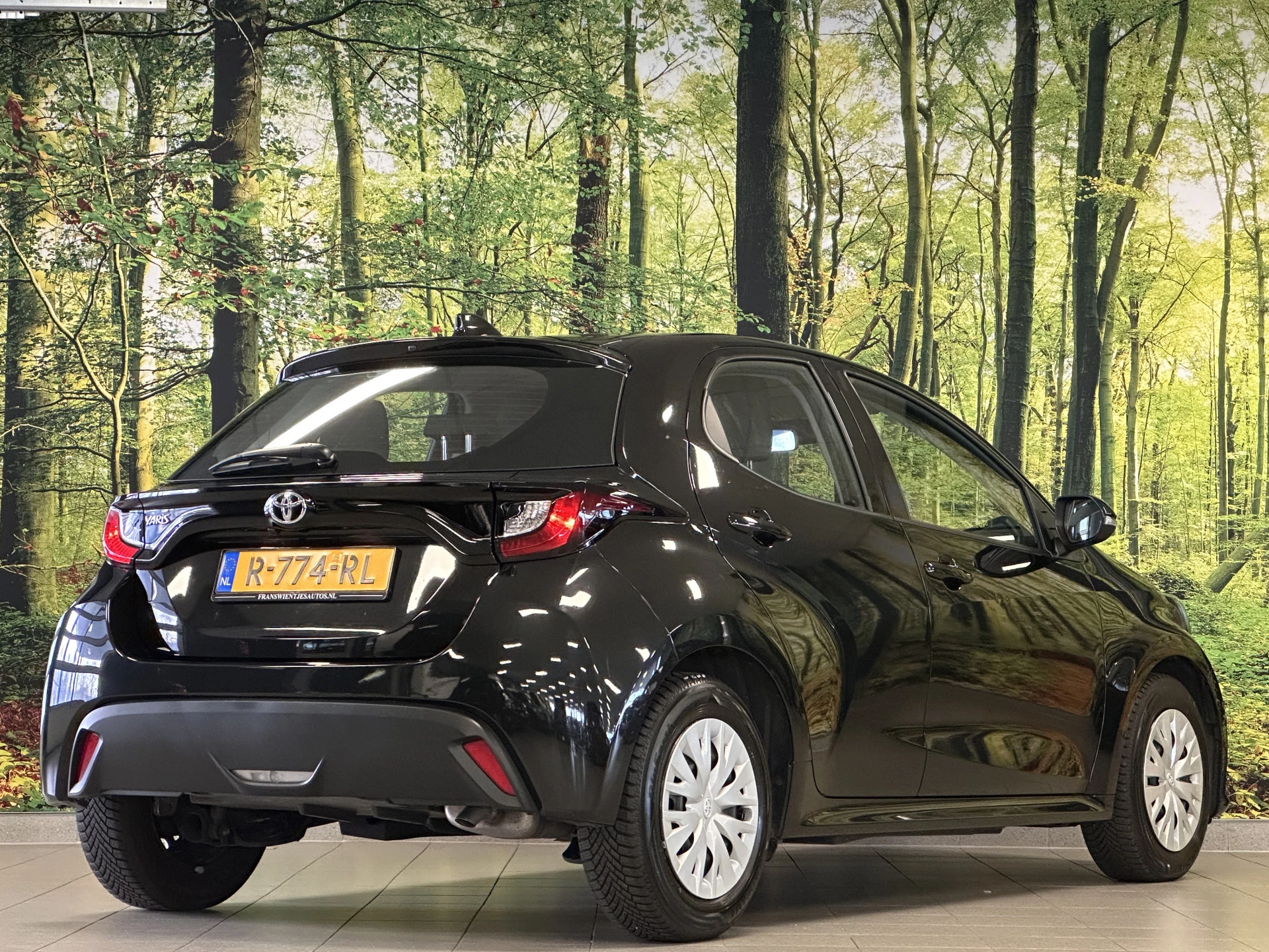 Hoofdafbeelding Toyota Yaris