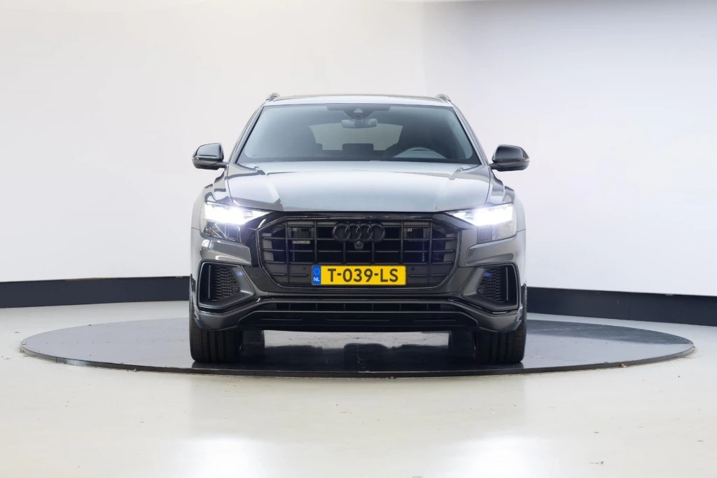 Hoofdafbeelding Audi Q8