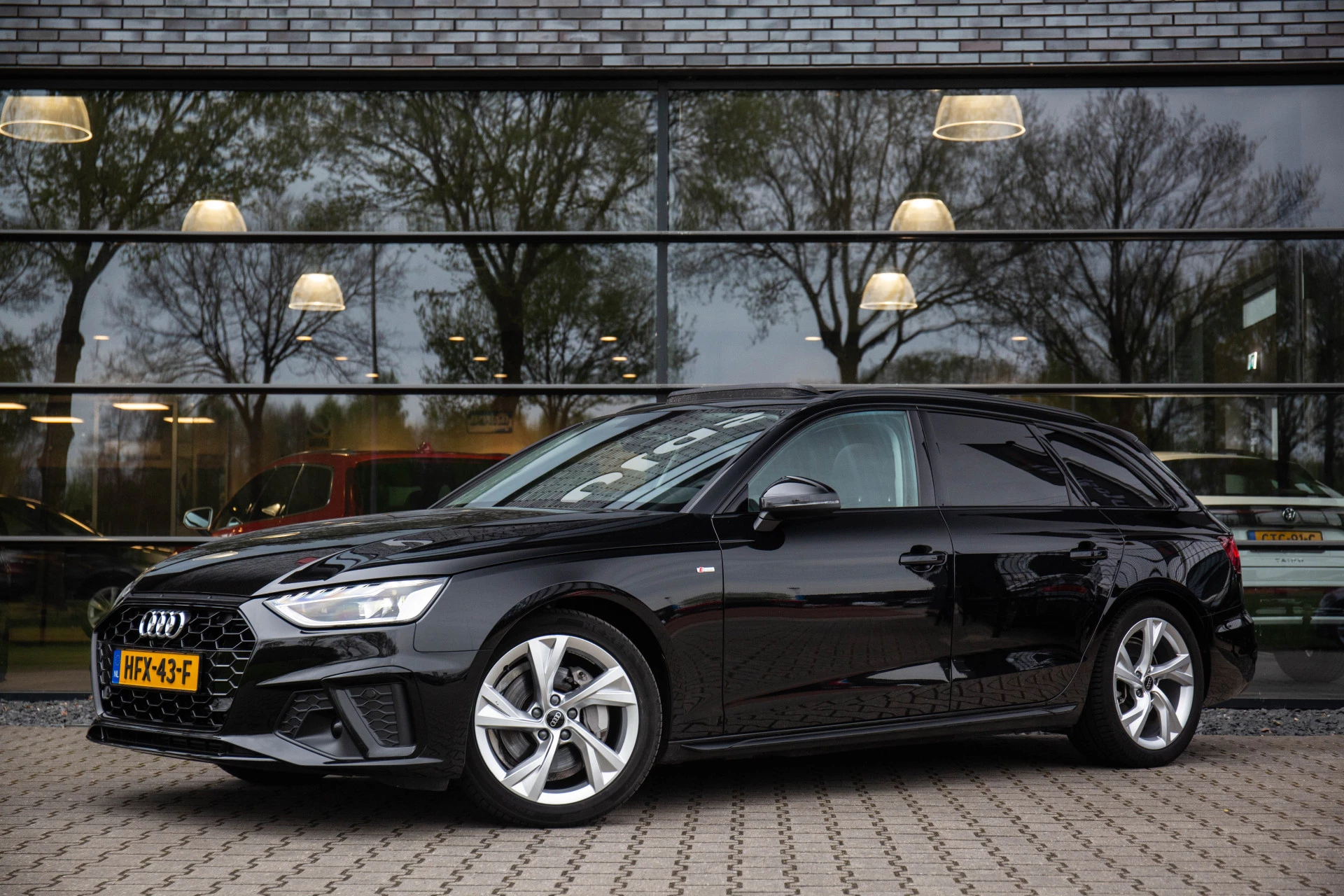 Hoofdafbeelding Audi A4