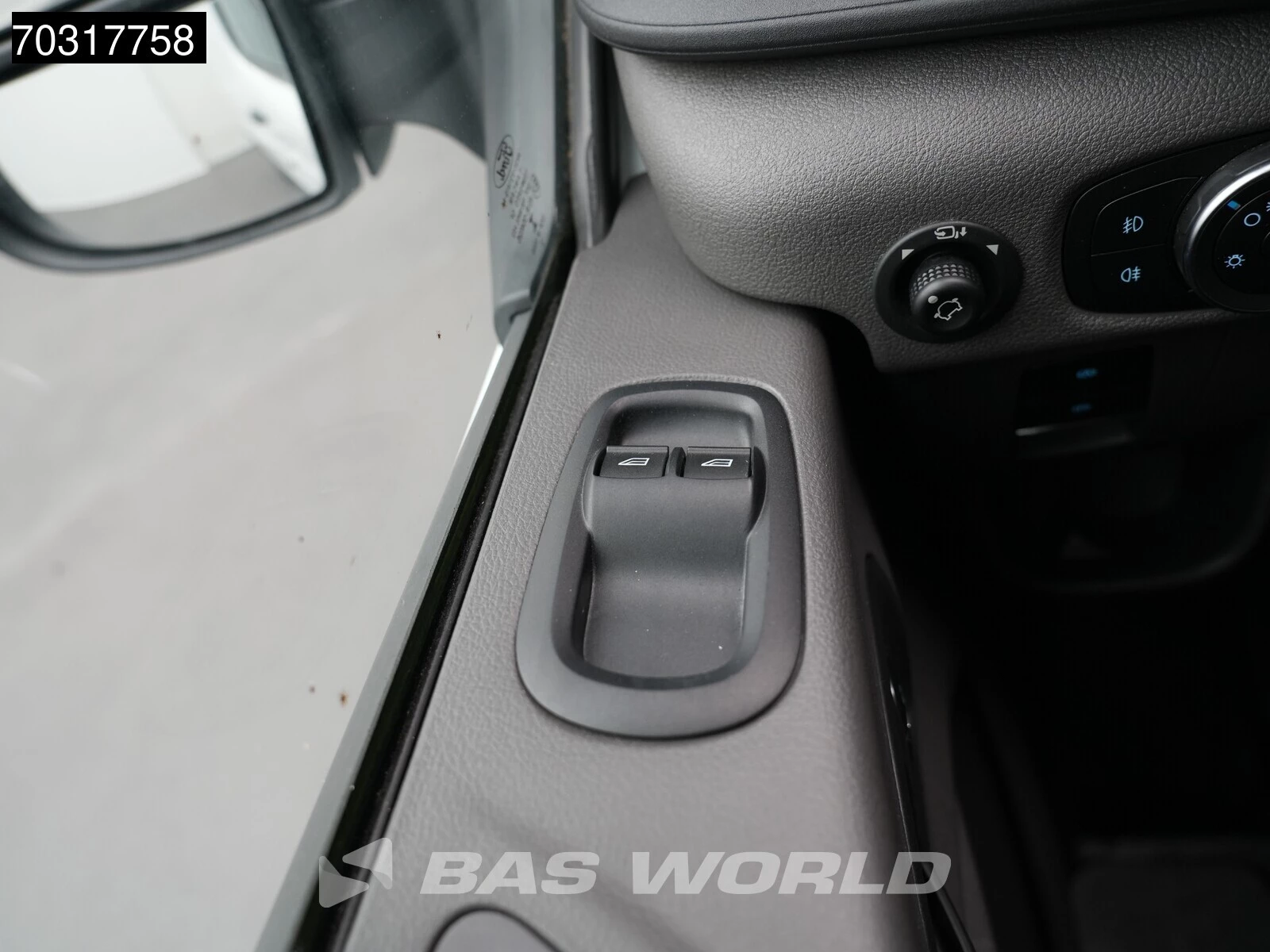 Hoofdafbeelding Ford E-Transit