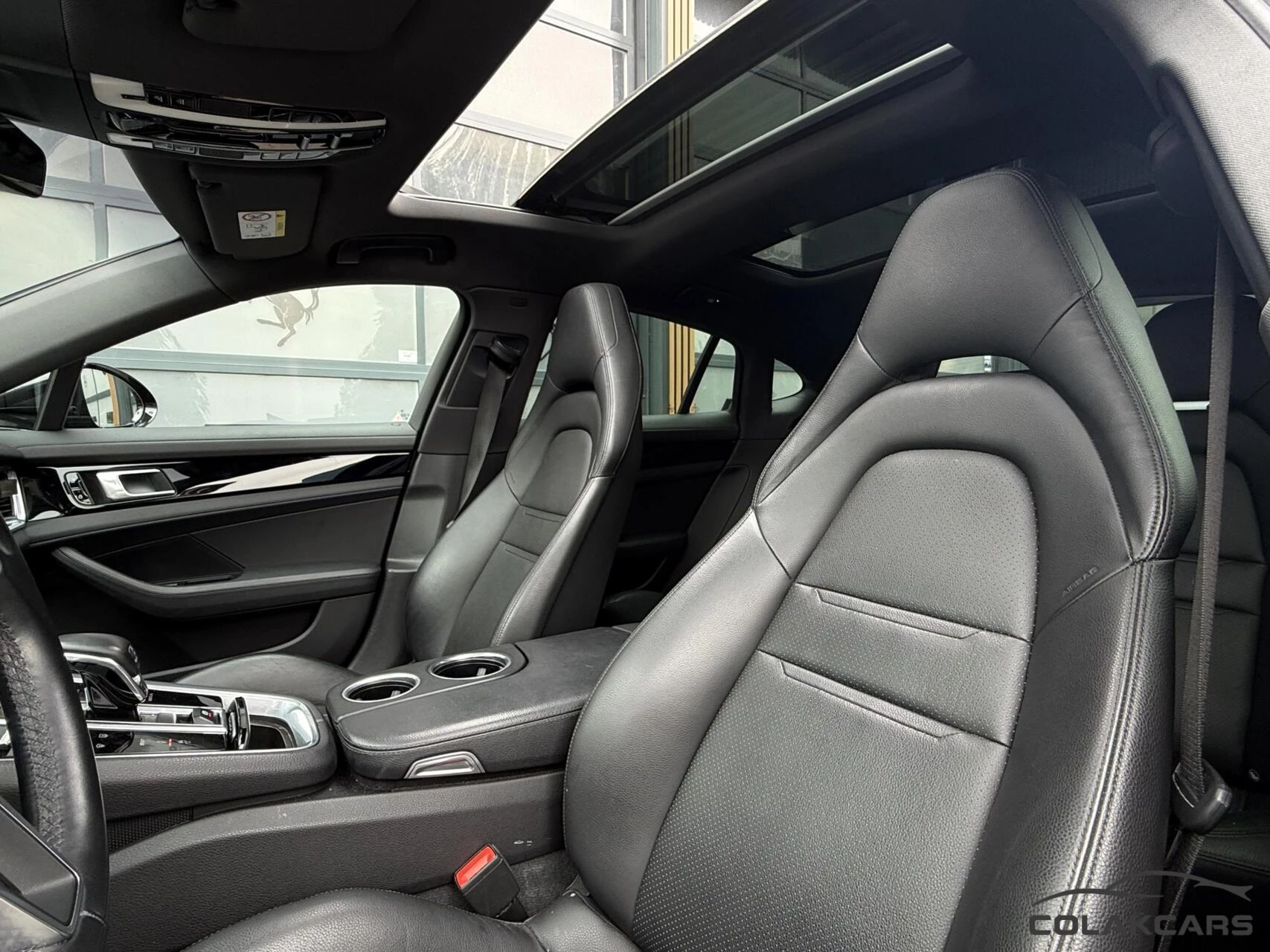 Hoofdafbeelding Porsche Panamera