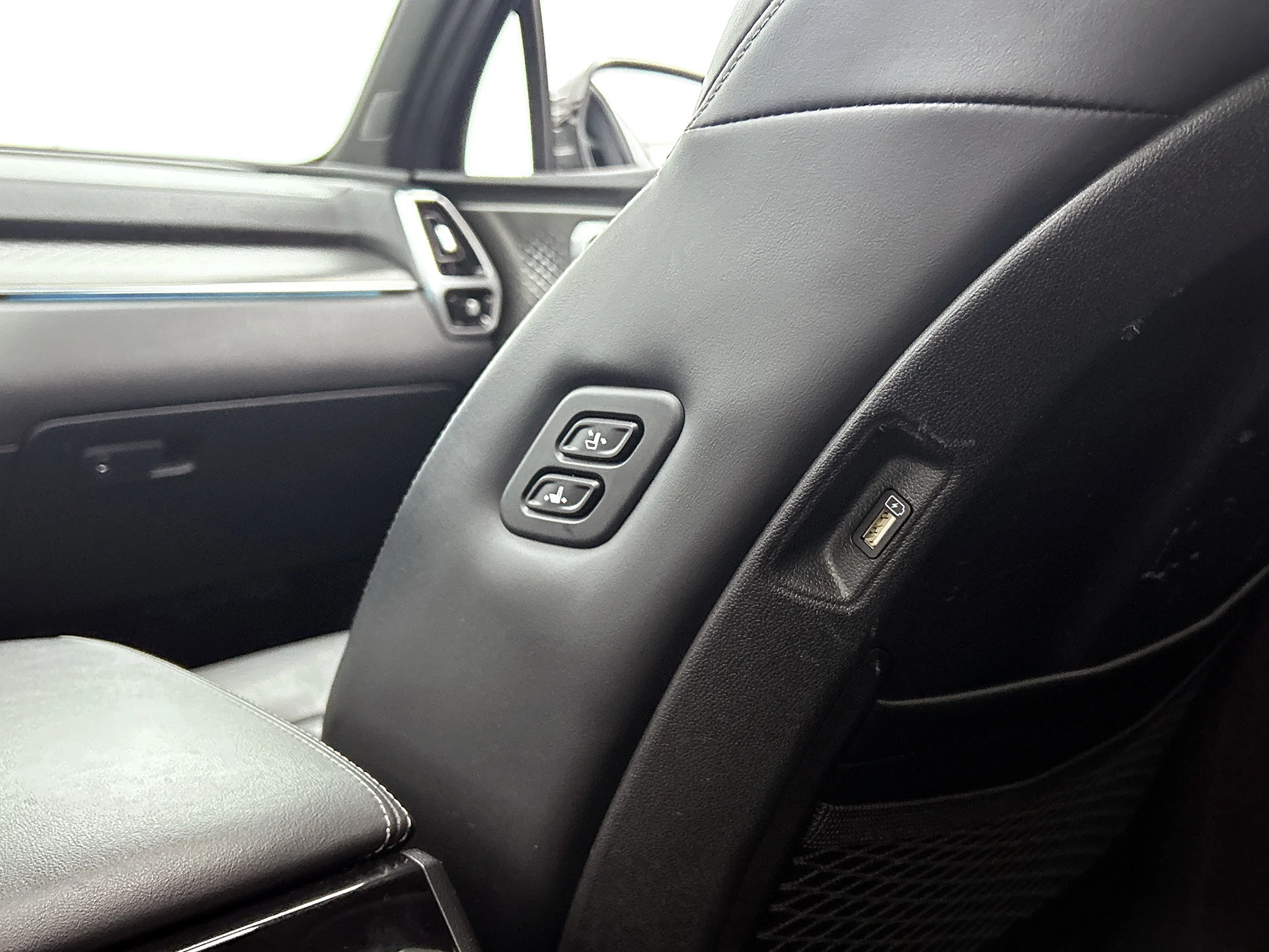 Hoofdafbeelding Kia Sorento