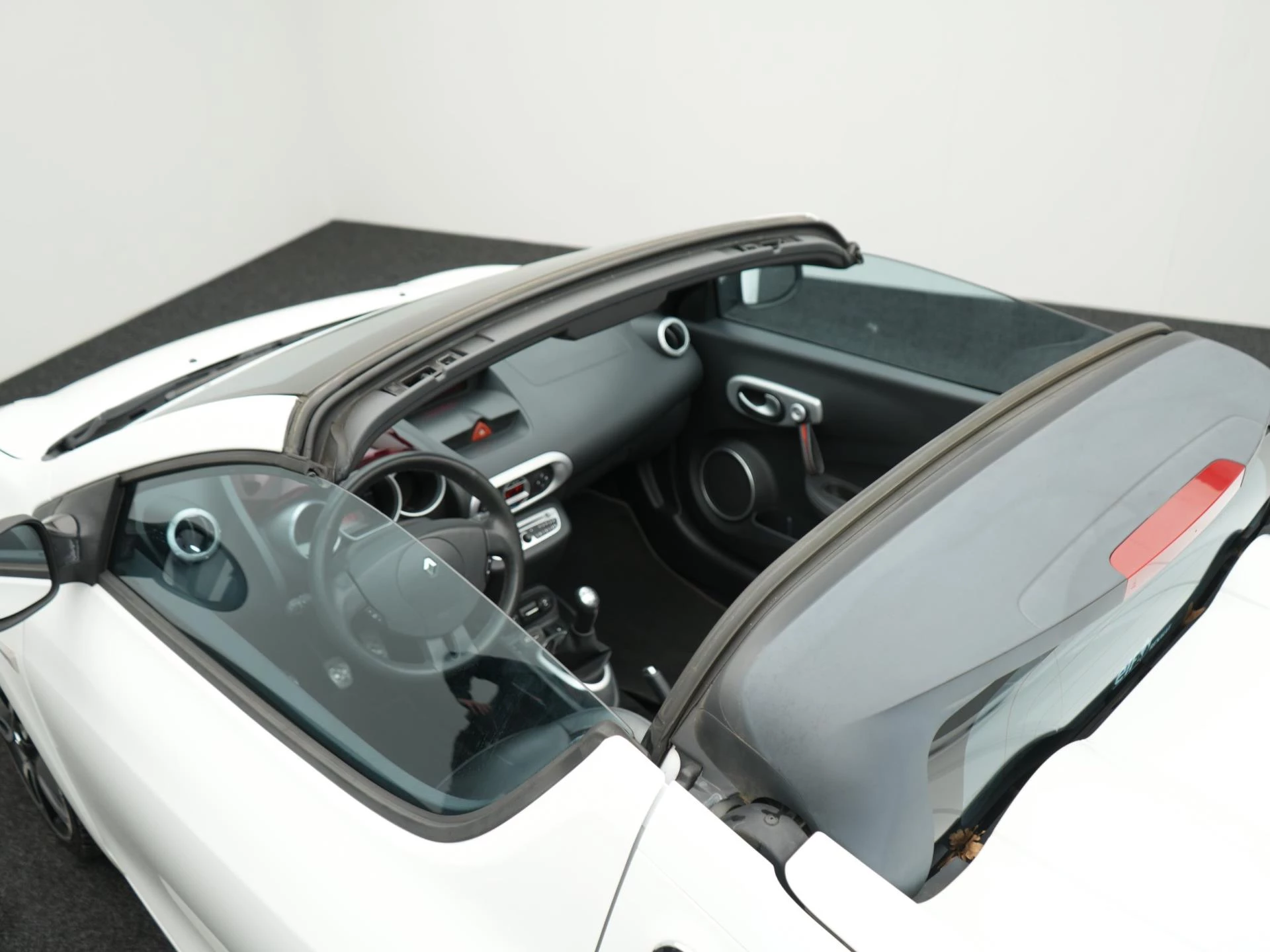 Hoofdafbeelding Renault Wind