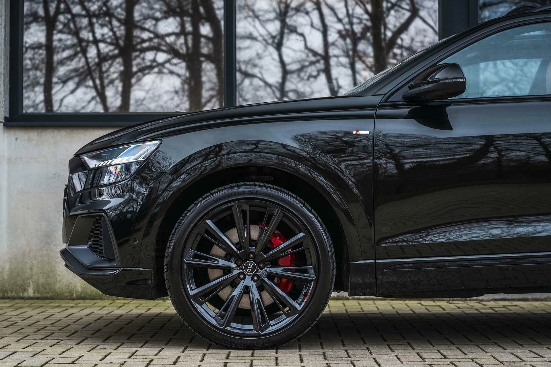 Hoofdafbeelding Audi Q8