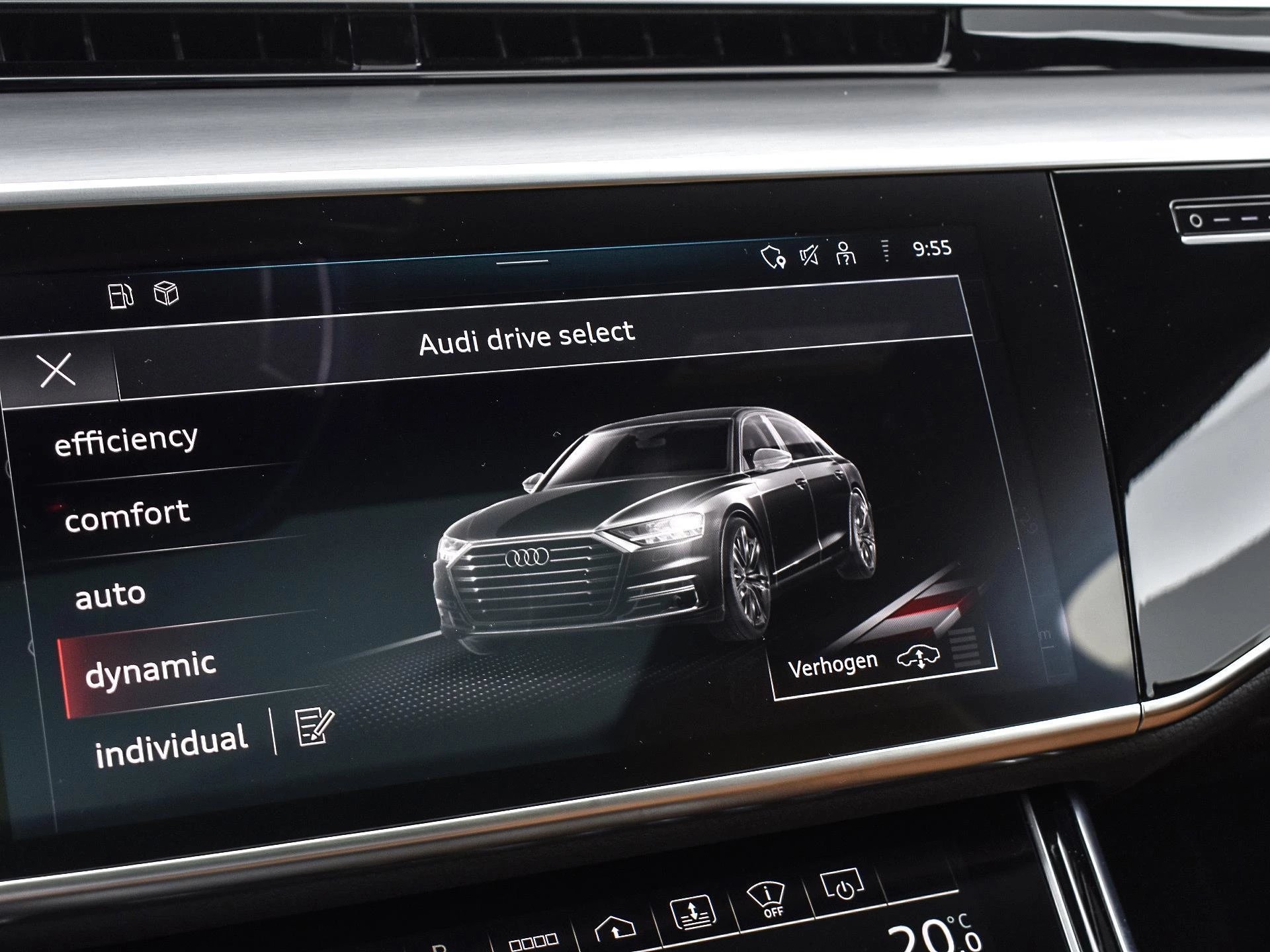 Hoofdafbeelding Audi A8