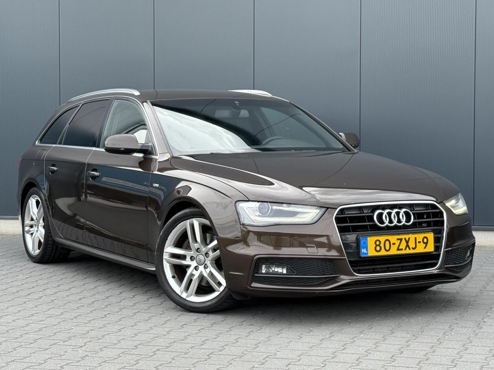 Hoofdafbeelding Audi A4