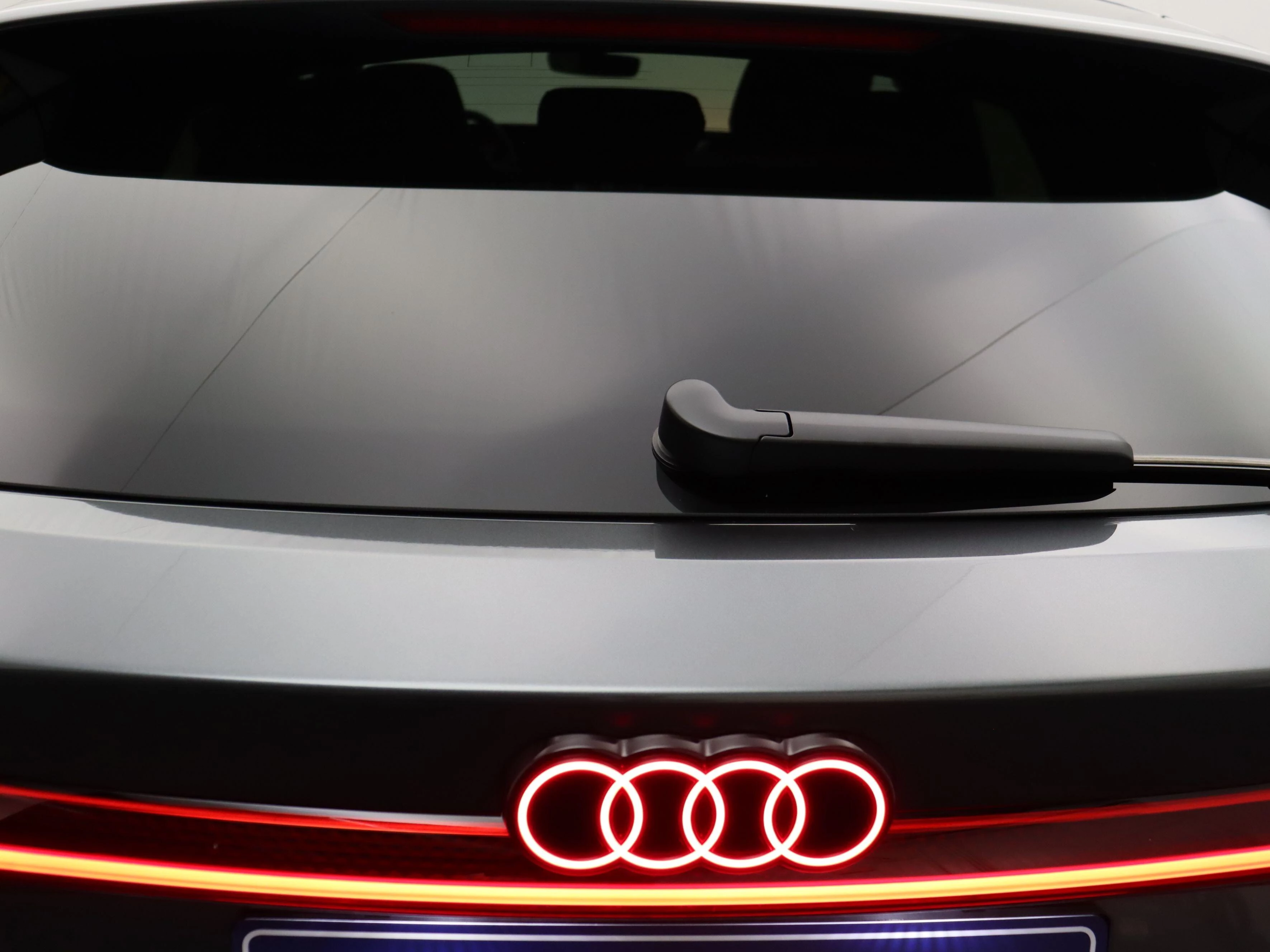 Hoofdafbeelding Audi A6 e-tron