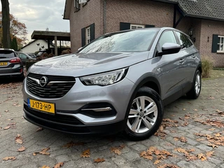 Hoofdafbeelding Opel Grandland X Opel Grandland X 1.2 Turbo Edition airco,navi,lmv,pdc