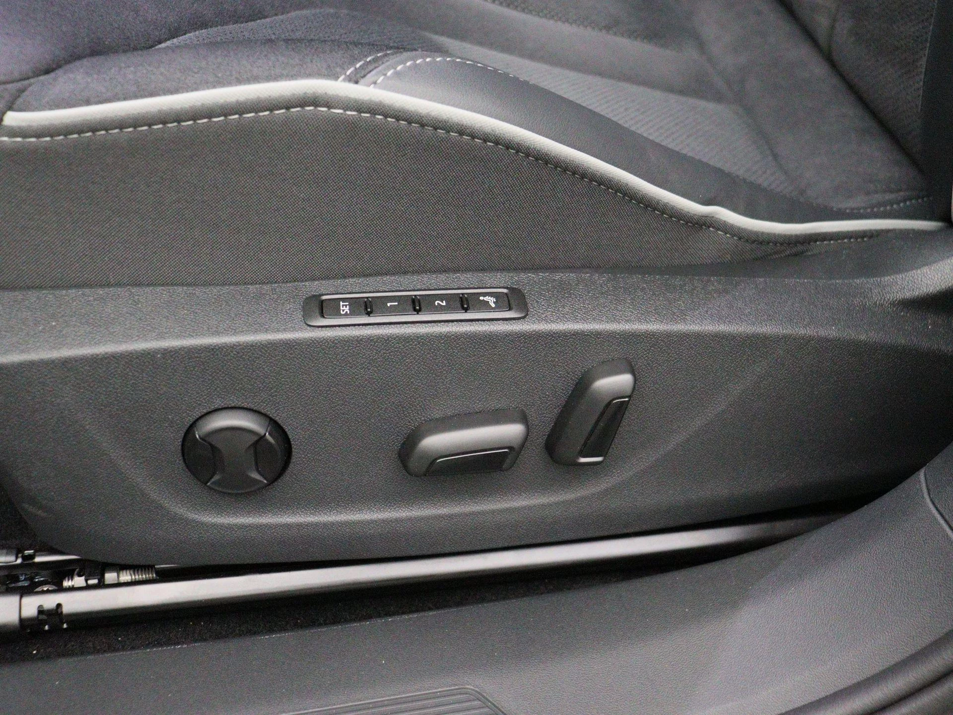 Hoofdafbeelding Škoda Enyaq Coupe