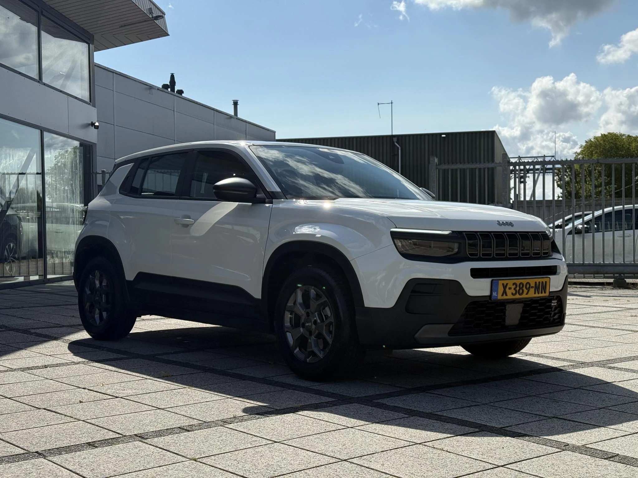 Hoofdafbeelding Jeep Avenger
