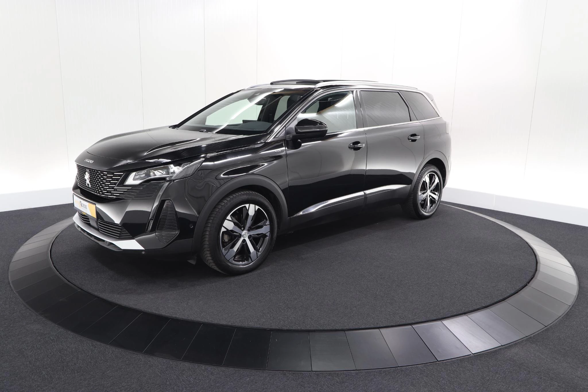 Hoofdafbeelding Peugeot 5008