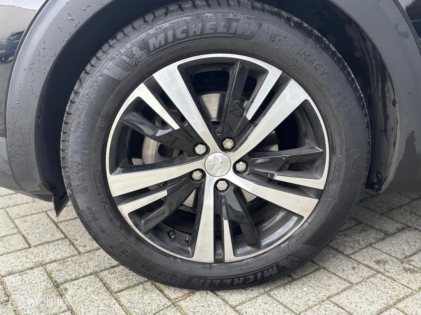 Hoofdafbeelding Peugeot 5008