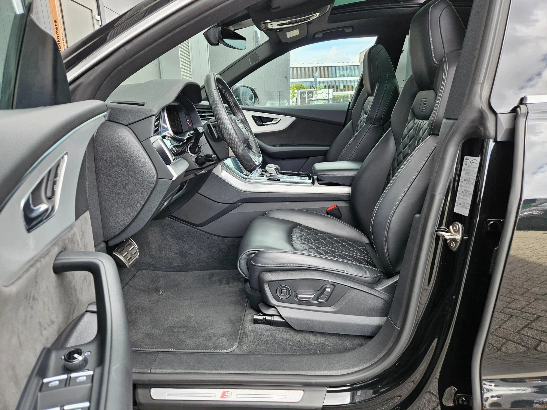 Hoofdafbeelding Audi Q8