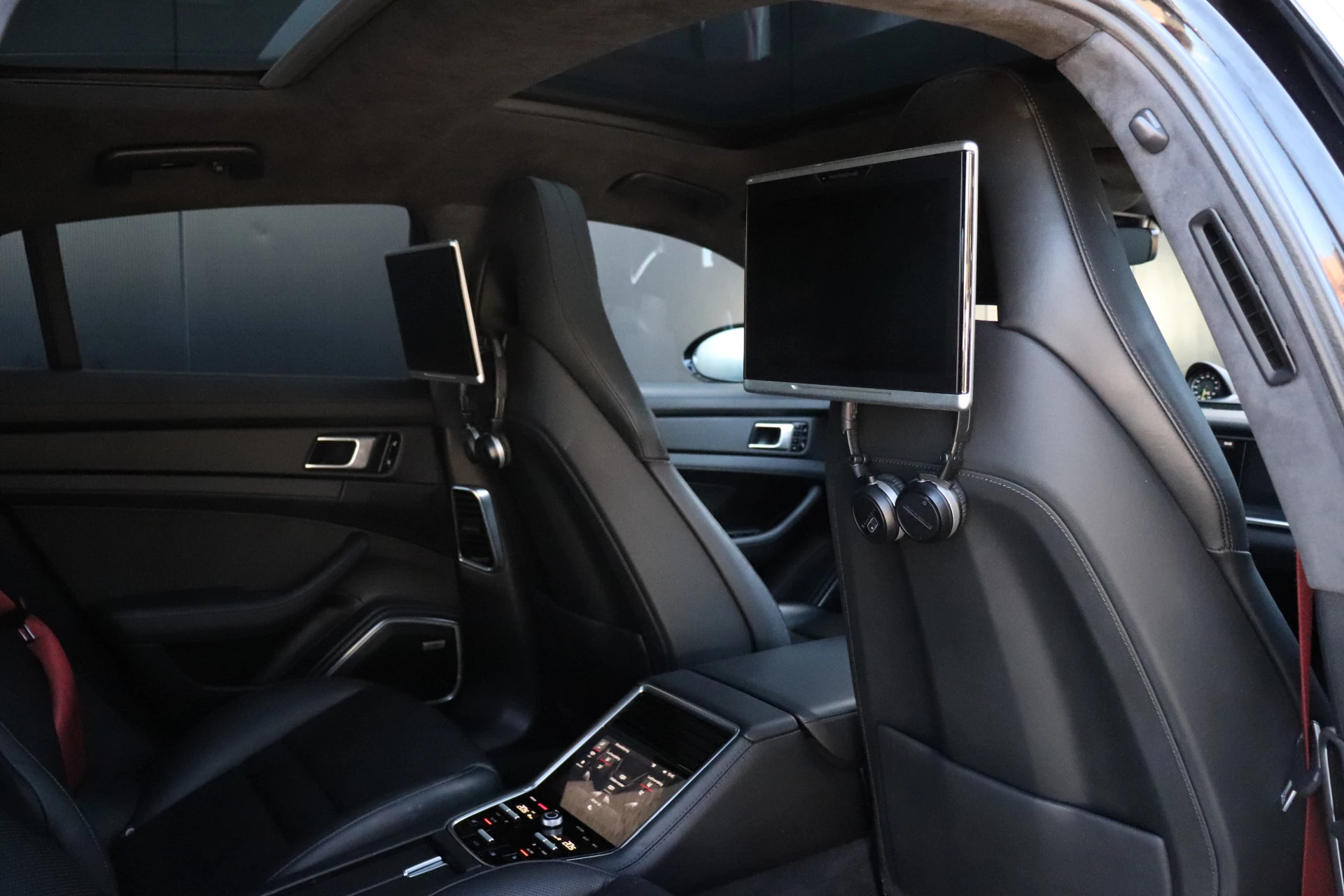Hoofdafbeelding Porsche Panamera