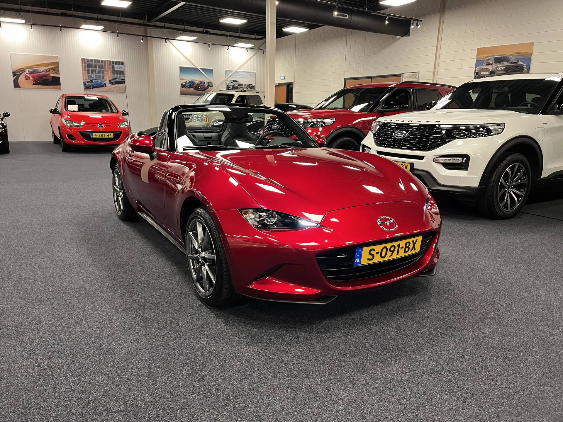 Hoofdafbeelding Mazda MX-5
