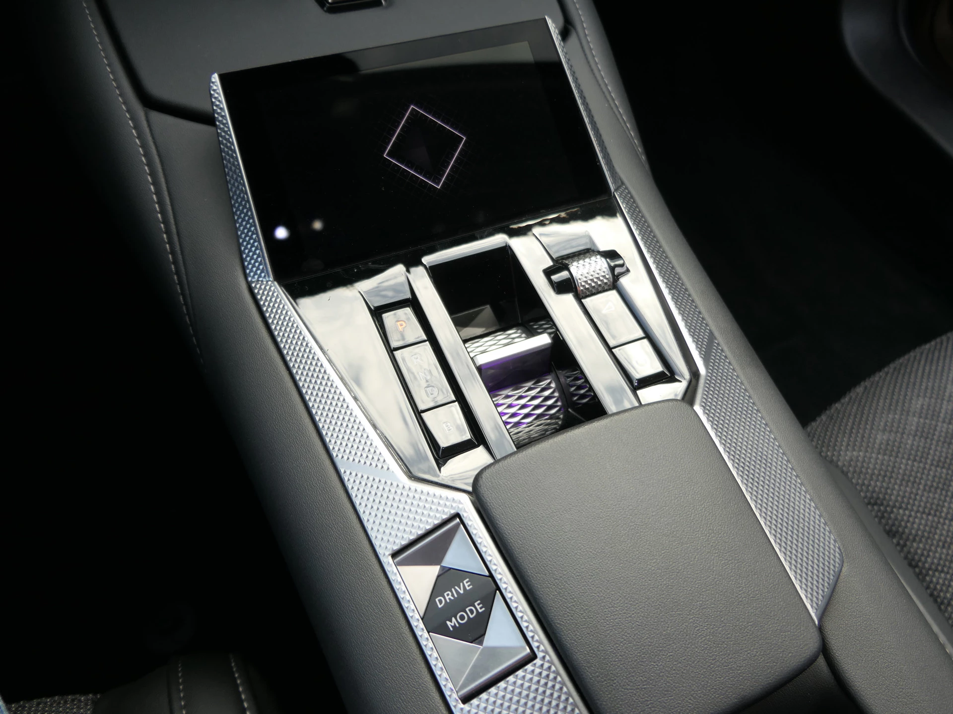 Hoofdafbeelding DS DS 4