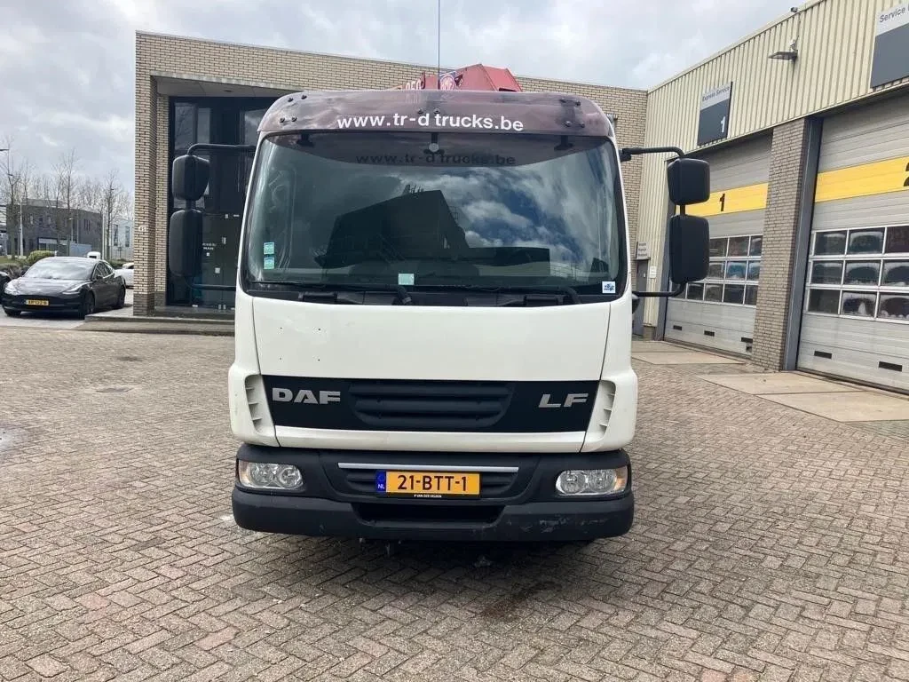 Hoofdafbeelding DAF FA-LF45 | 160 pk | 2009 | HMF Crane 8 Ton |