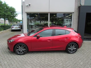Hoofdafbeelding Mazda 3 Mazda 3 2.0 Skyactiv-G 120pk 6MT HB5 Skylease Trekhaak