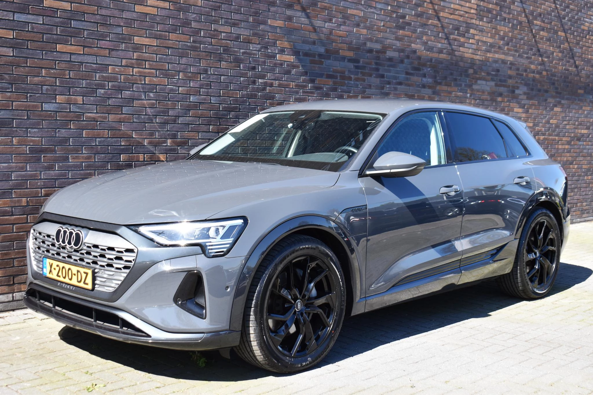 Hoofdafbeelding Audi Q8 e-tron