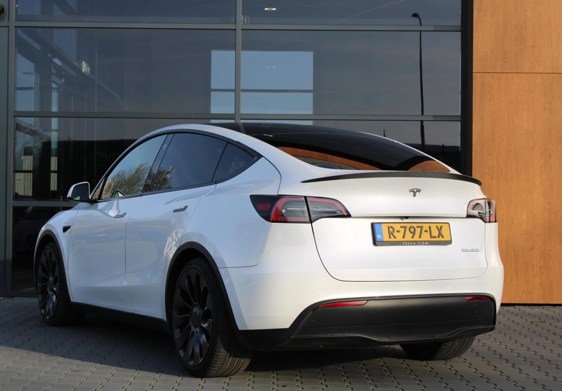 Hoofdafbeelding Tesla Model Y