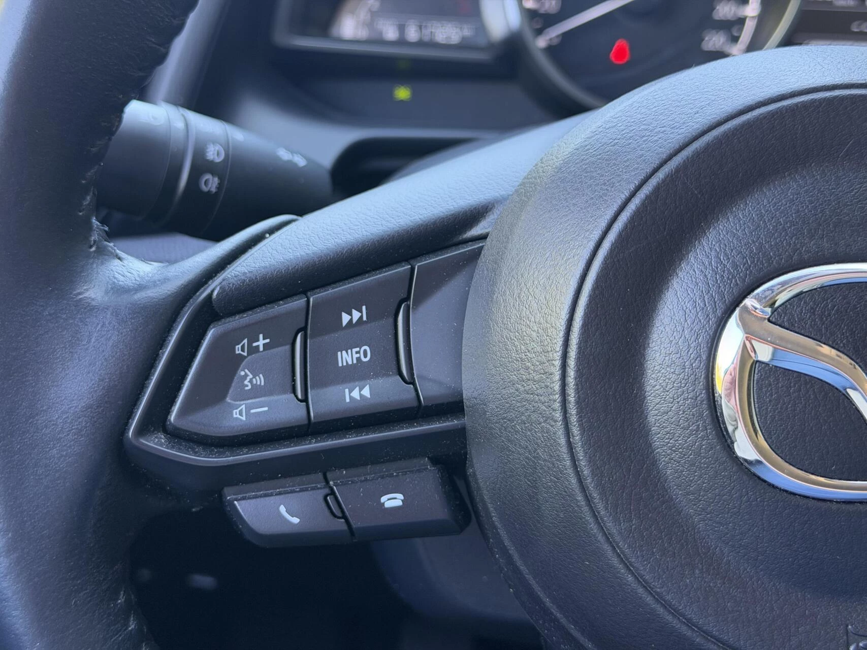 Hoofdafbeelding Mazda 2