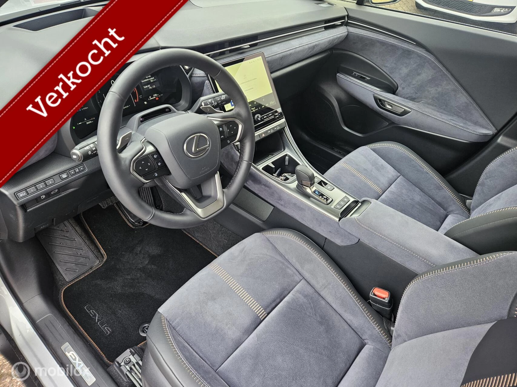 Hoofdafbeelding Lexus LBX