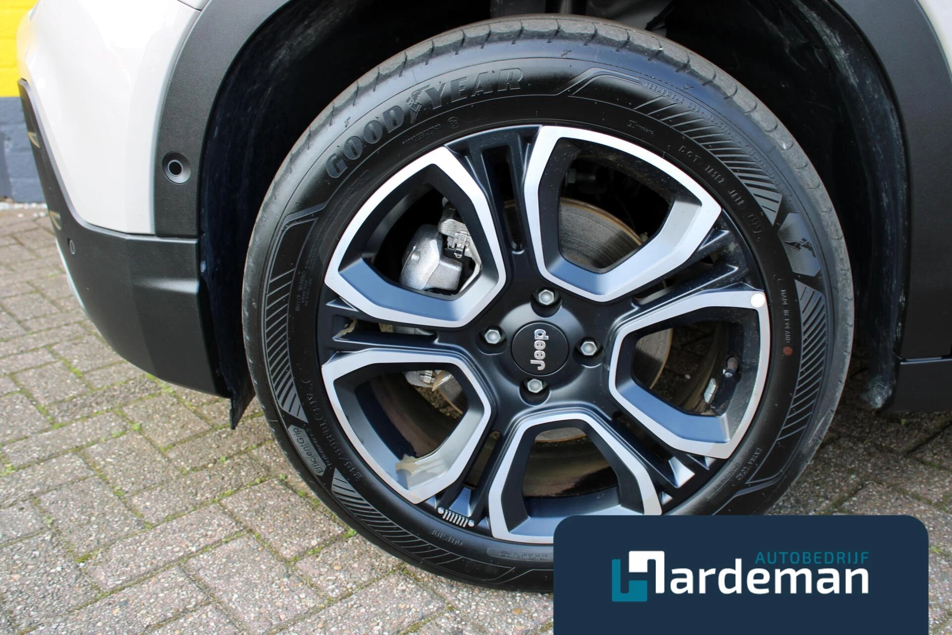 Hoofdafbeelding Jeep Avenger