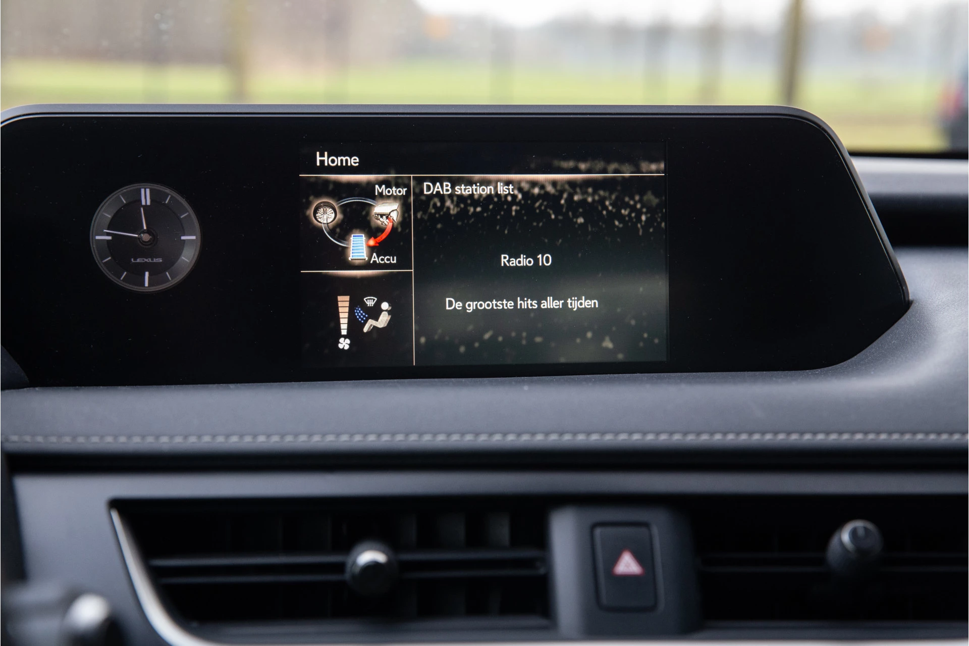 Hoofdafbeelding Lexus UX