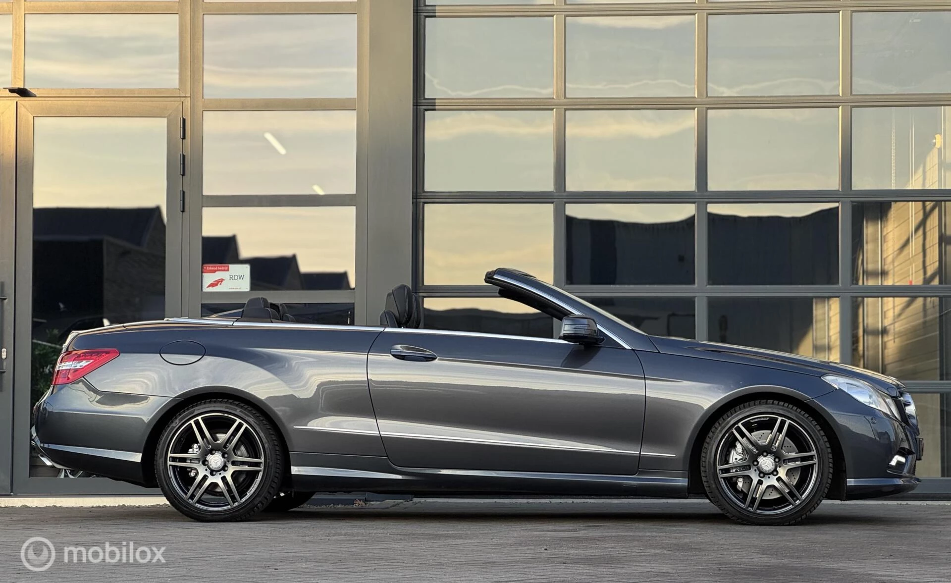 Hoofdafbeelding Mercedes-Benz E-Klasse