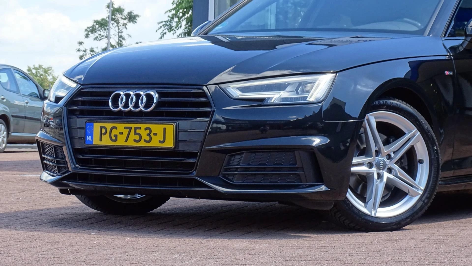 Hoofdafbeelding Audi A4