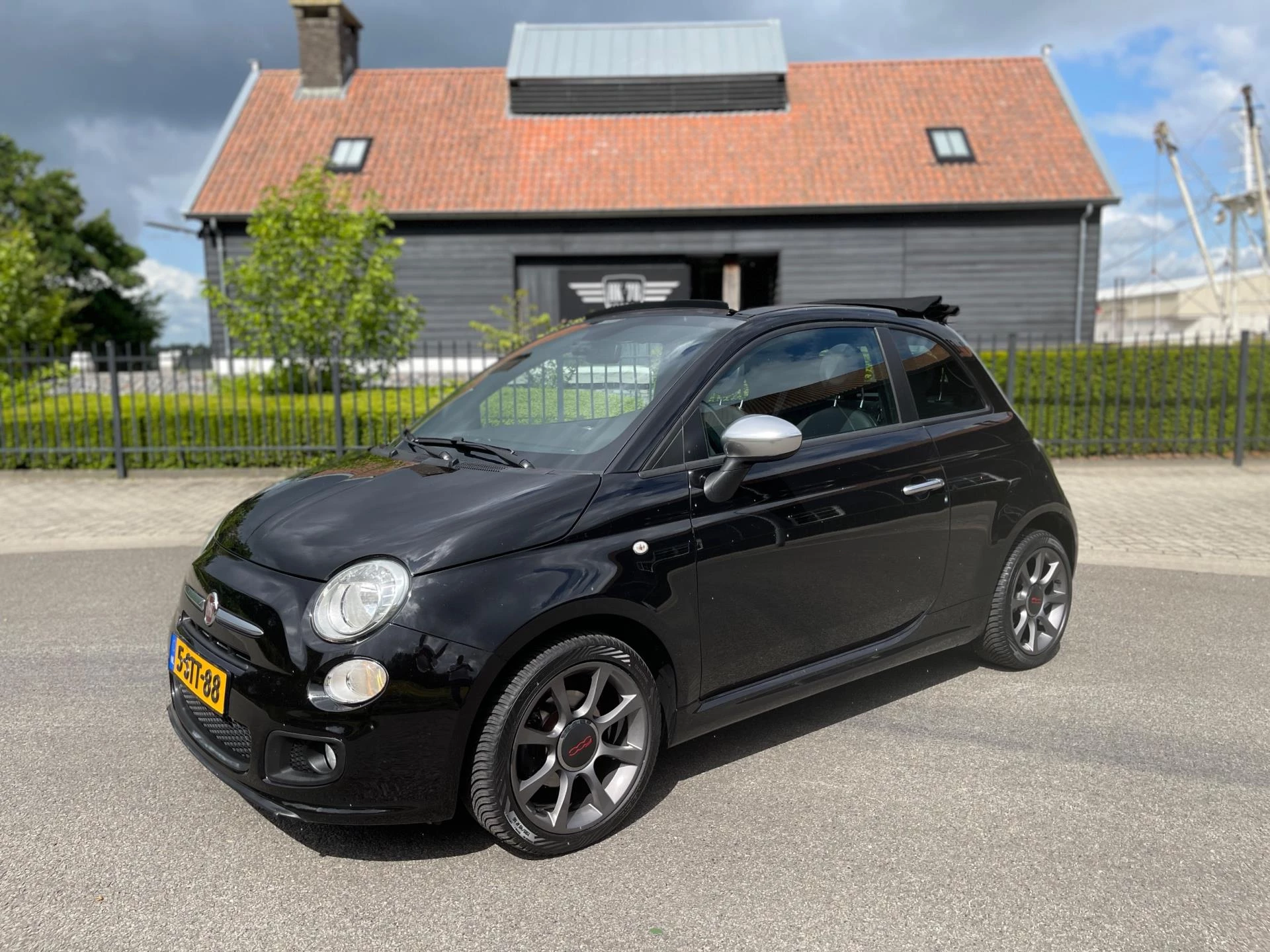 Hoofdafbeelding Fiat 500C