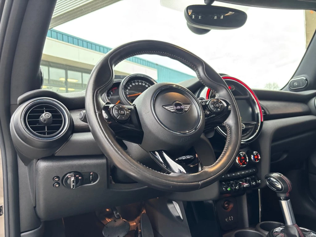 Hoofdafbeelding MINI Cooper S