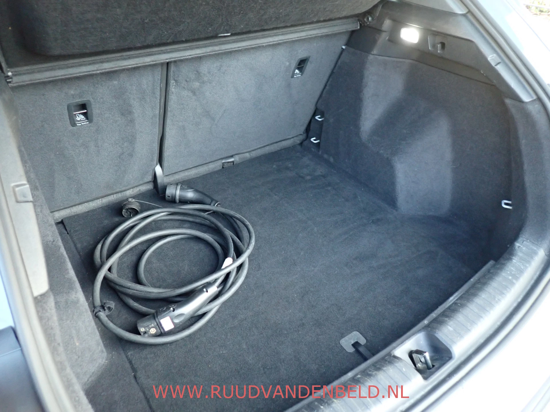 Hoofdafbeelding Audi Q4 e-tron