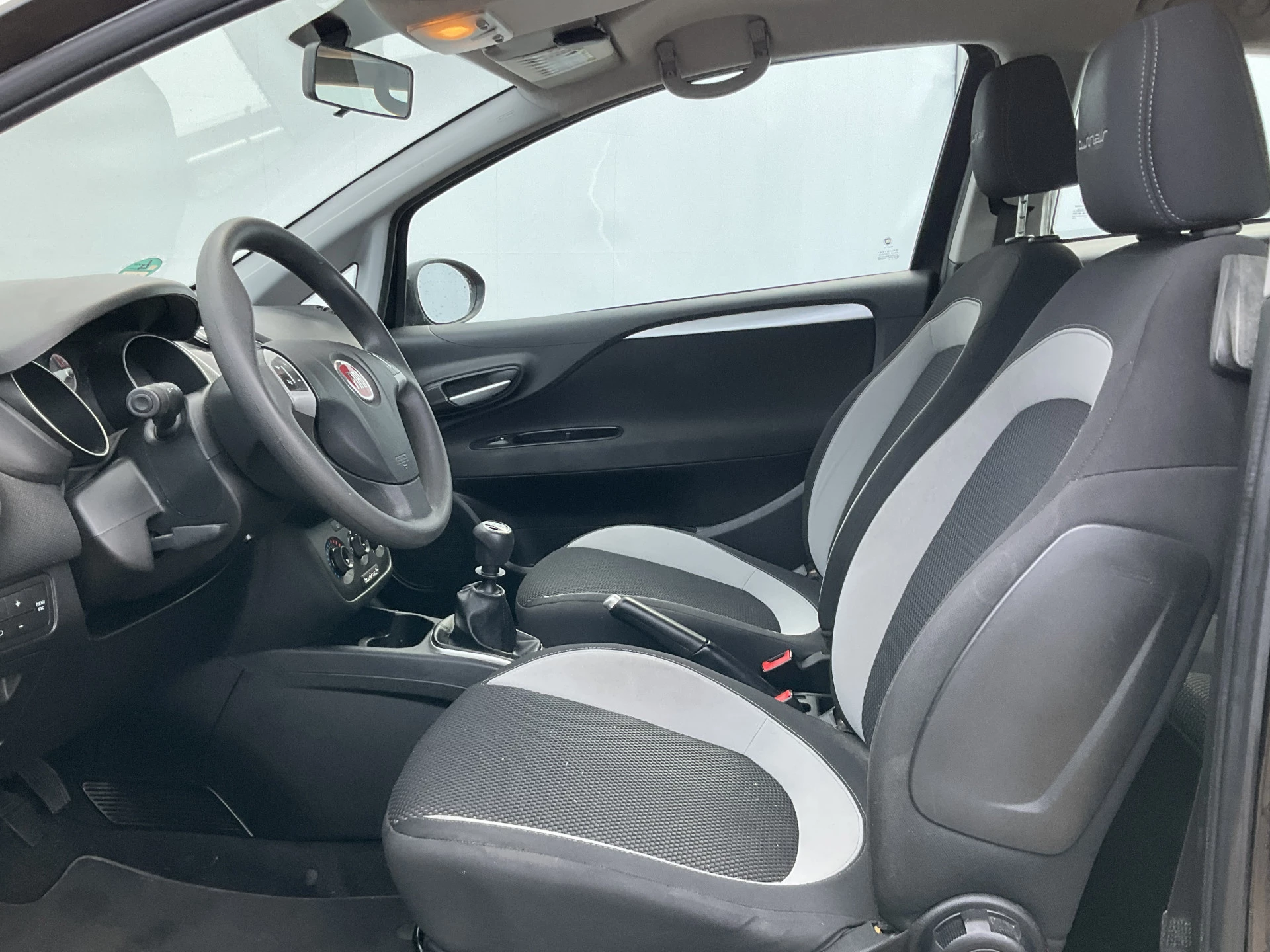 Hoofdafbeelding Fiat Punto