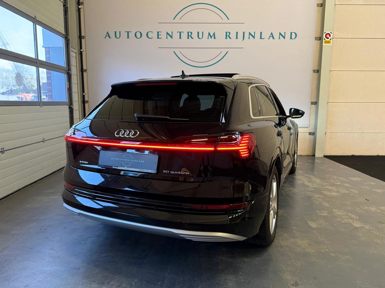 Hoofdafbeelding Audi e-tron