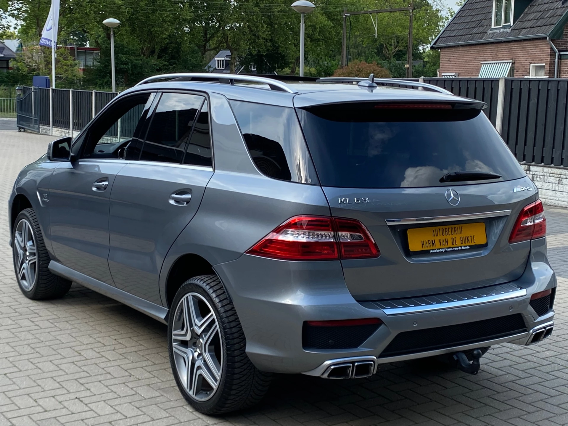 Hoofdafbeelding Mercedes-Benz M-Klasse