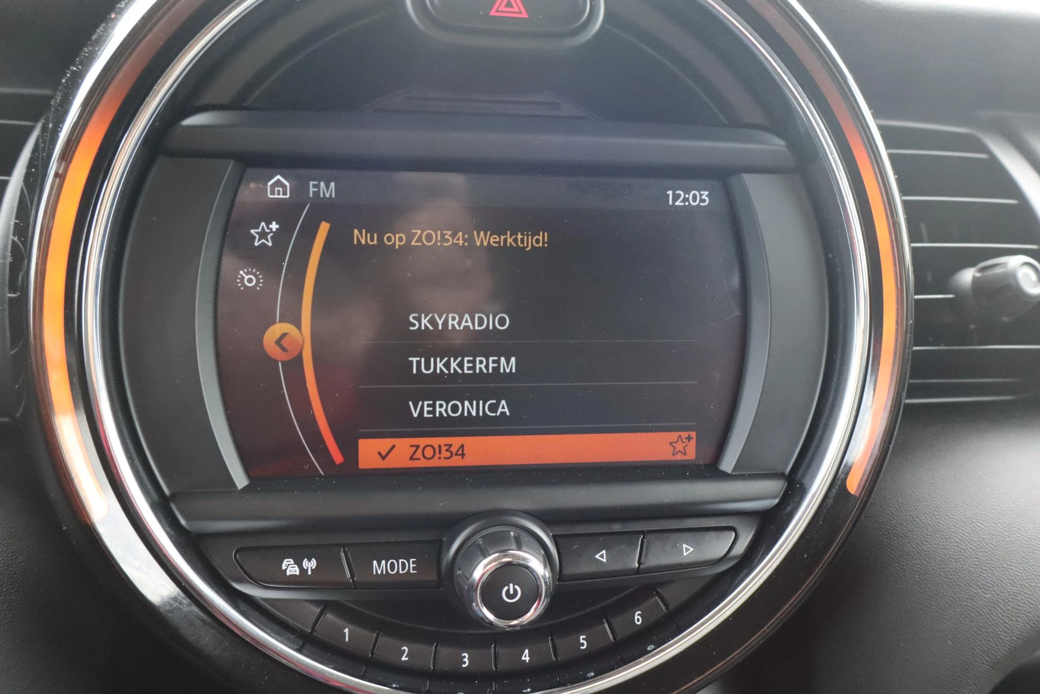 Hoofdafbeelding MINI One