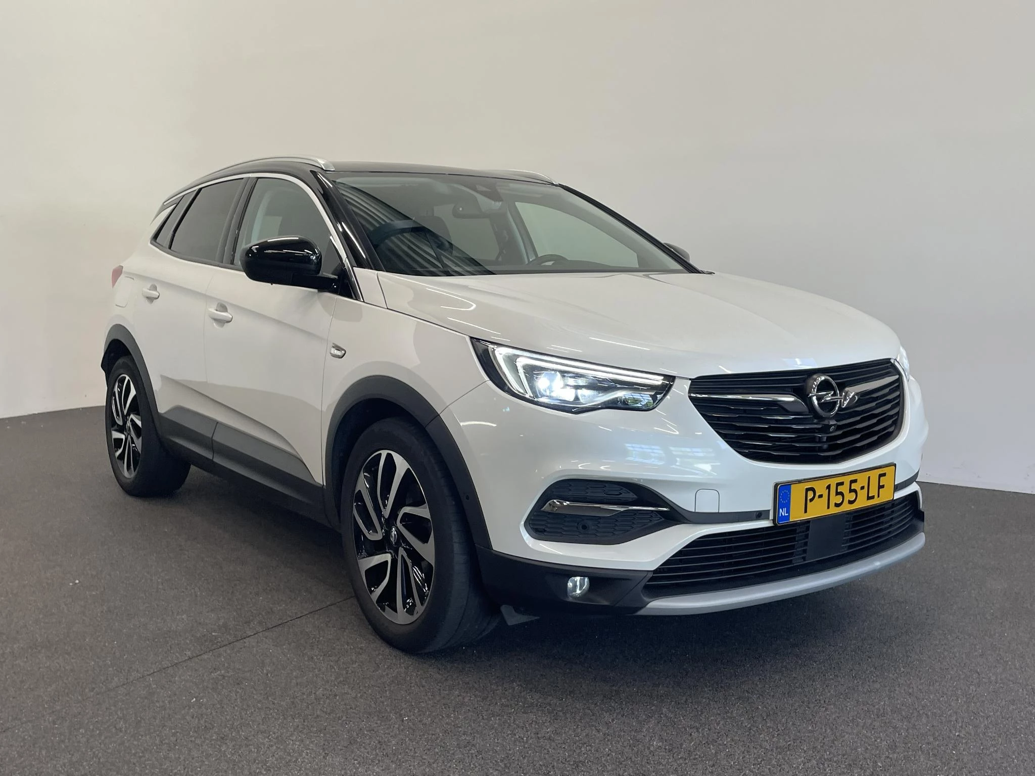 Hoofdafbeelding Opel Grandland X