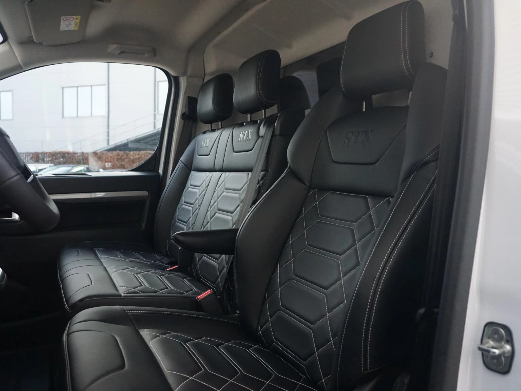 Hoofdafbeelding Opel Vivaro-e