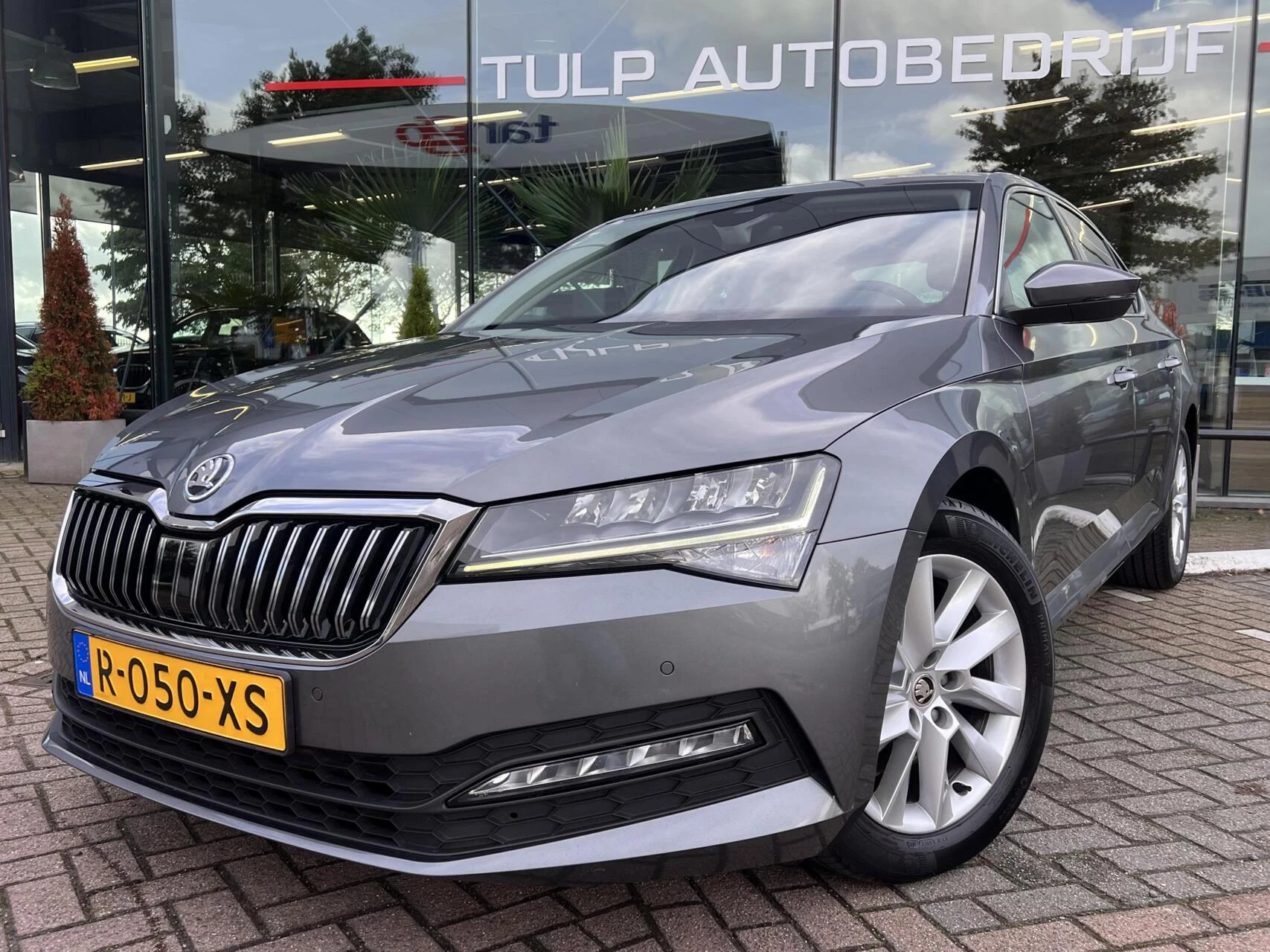 Hoofdafbeelding Škoda Superb