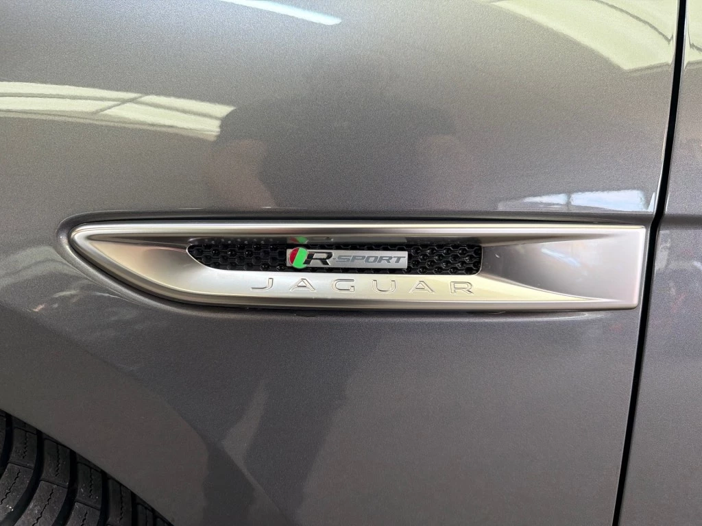 Hoofdafbeelding Jaguar F-PACE