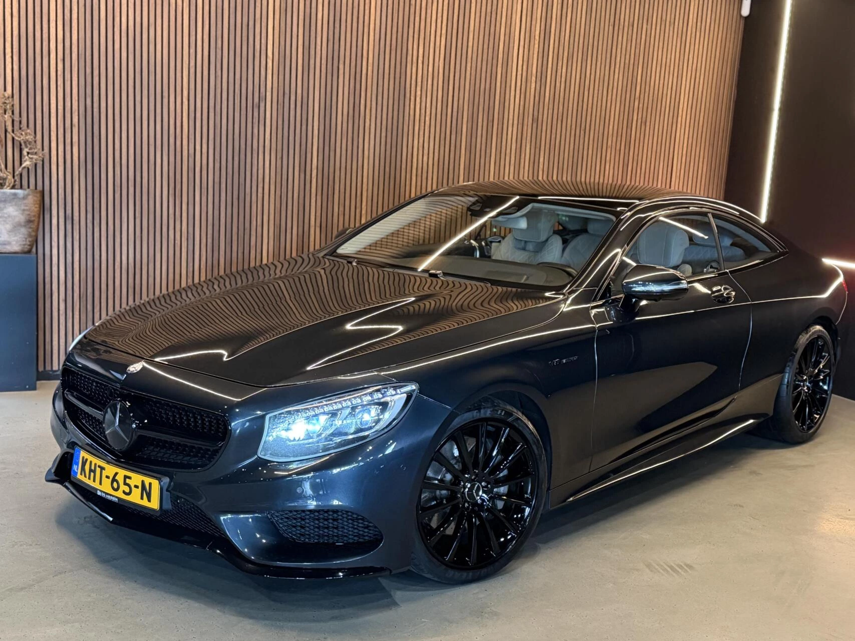 Hoofdafbeelding Mercedes-Benz S-Klasse