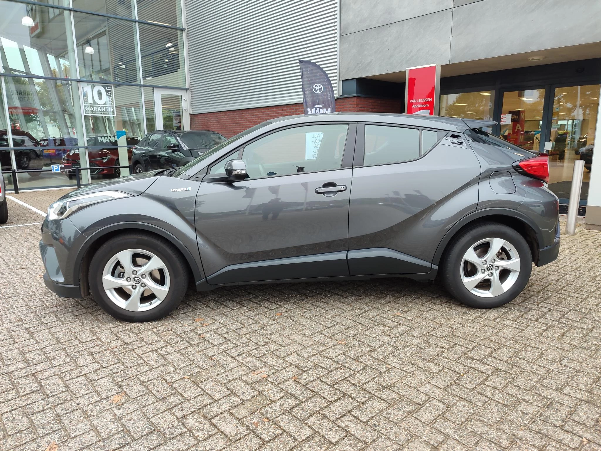 Hoofdafbeelding Toyota C-HR