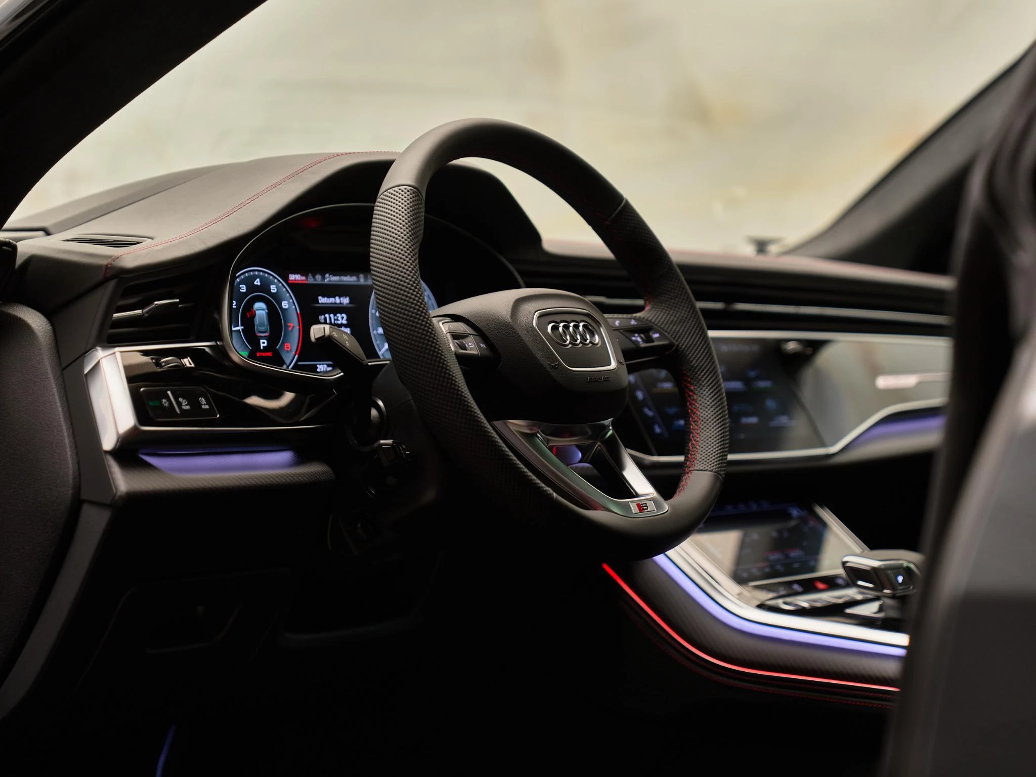 Hoofdafbeelding Audi Q8