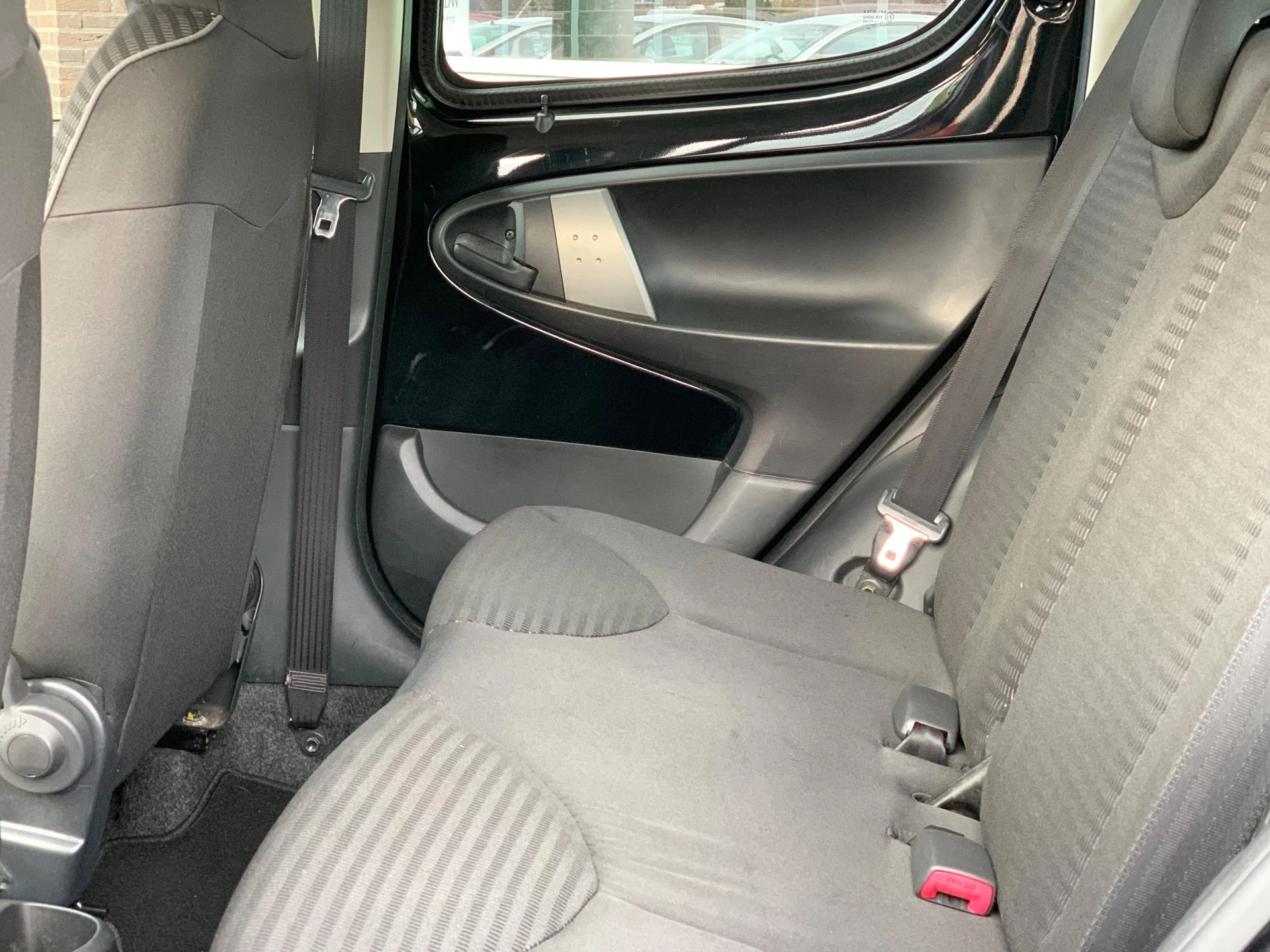 Hoofdafbeelding Peugeot 107