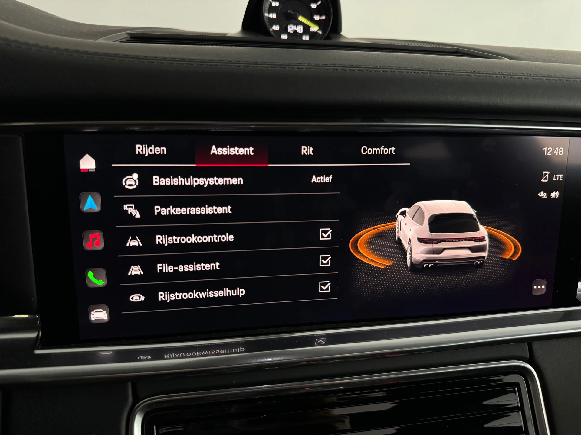 Hoofdafbeelding Porsche Panamera