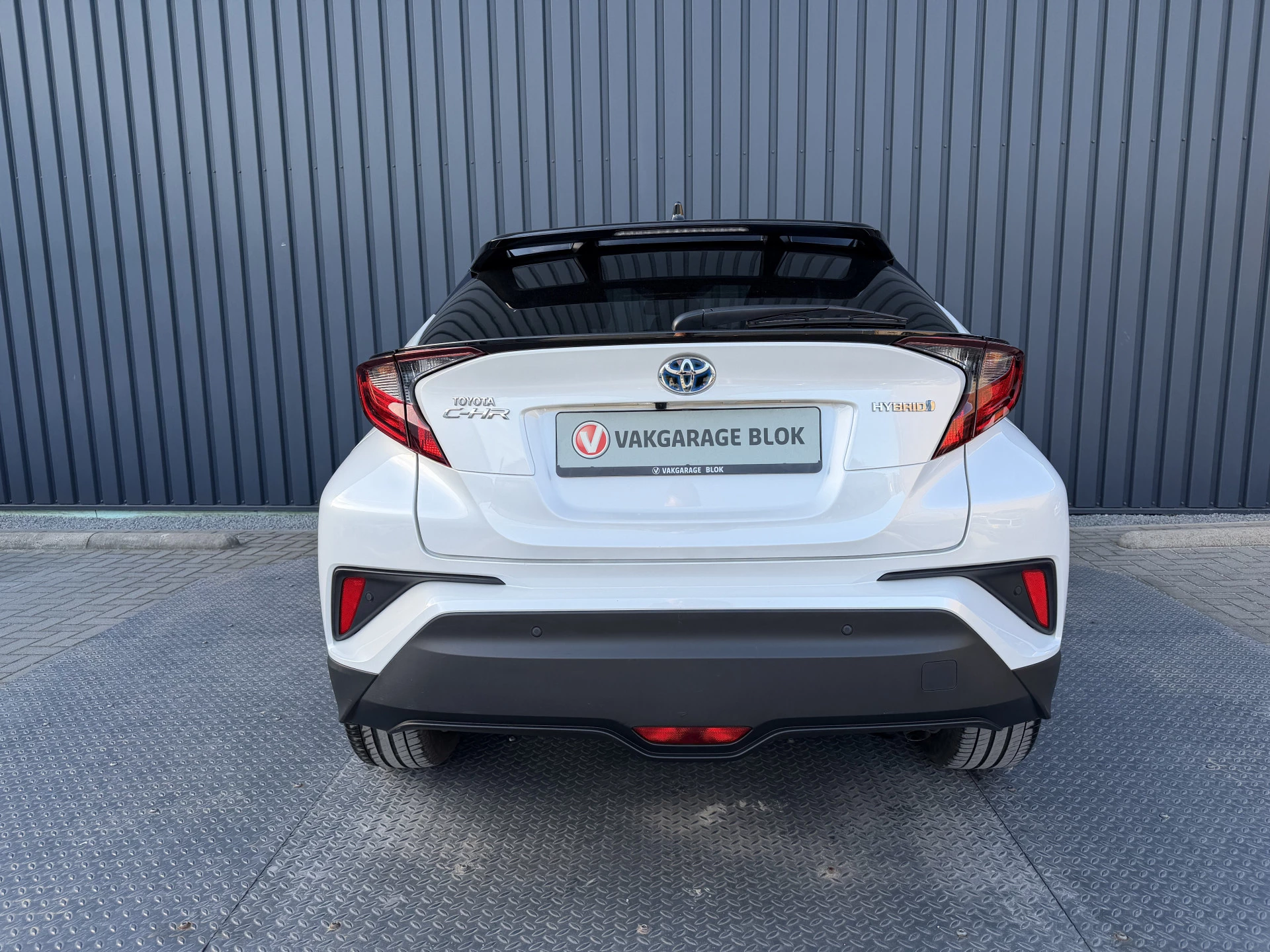 Hoofdafbeelding Toyota C-HR